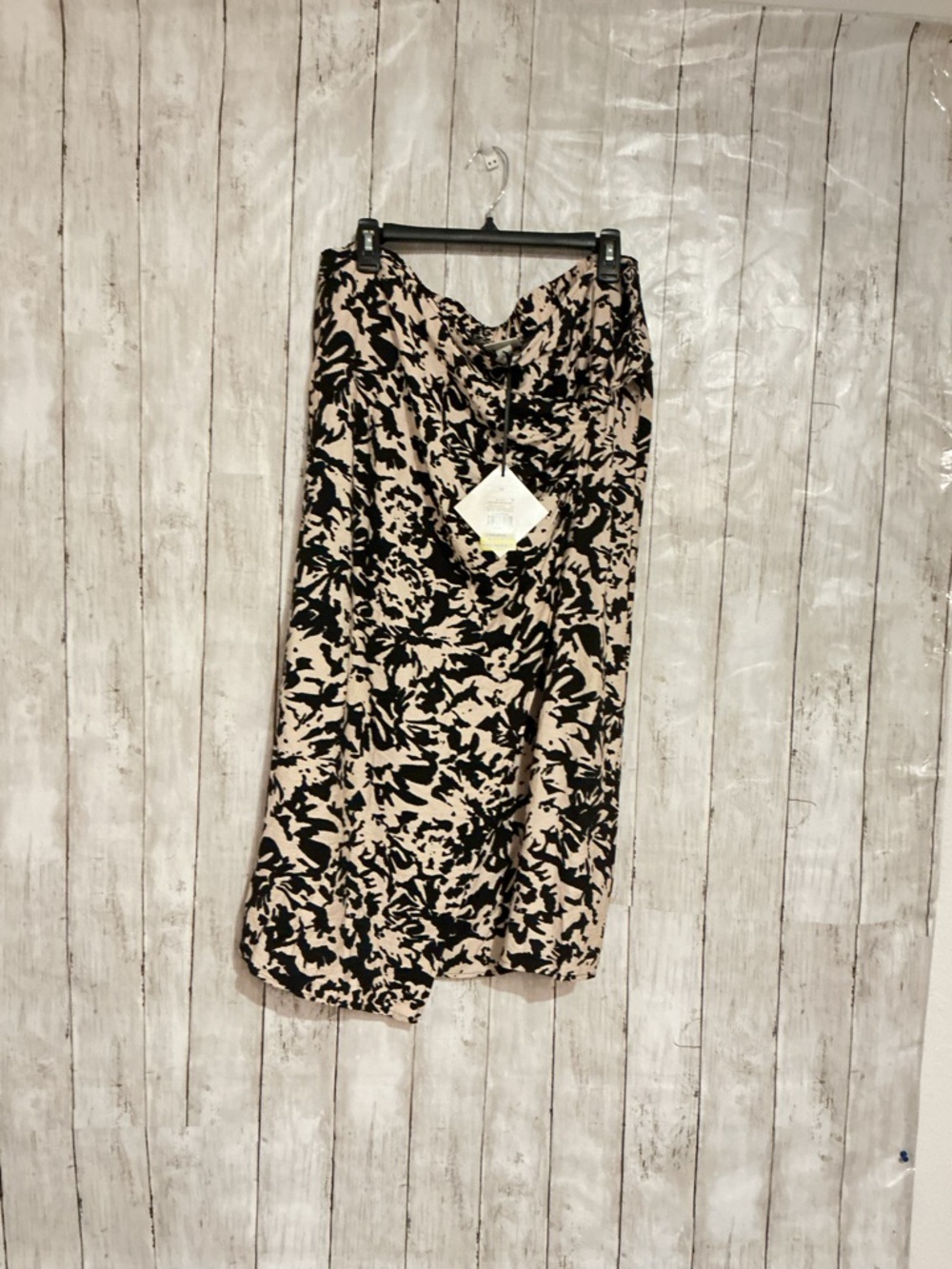 Ava & Viv Black Floral Print Beige Maxi Skirt